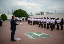 Reconocen en Escobedo a 130 policías por actos heroicos