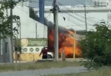 Dos personas sufren quemaduras graves tras incendio de camión en gasera de Apodaca