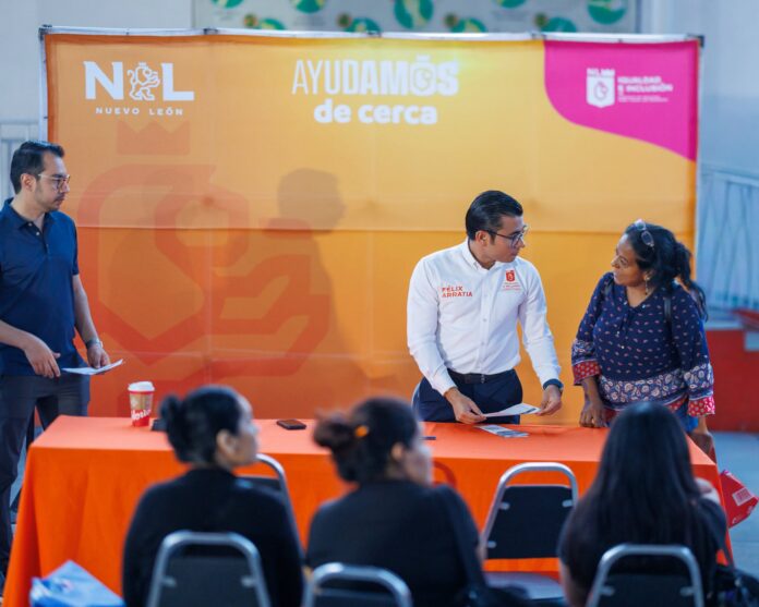 AYUDEMOS DE CERCA (2)