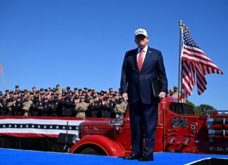 Afirma Trump que Estados Unidos usará todo su poder para evitar otro ataque como el del 11S