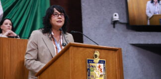 Morena busca obligar a Samuel García a rendir personalmente su Quinto Informe ante el Congreso