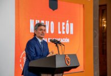 Nuevo León restringirá uso de celulares en escuelas a partir de noviembre