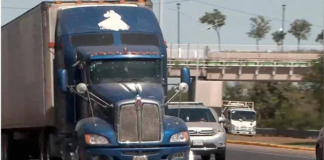 Reporta SEGOB bloqueos por paro nacional de transportistas en 19 estados del país