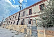 Escuelas del centro de NL se quedan vacías mientras crece la demanda en la periferia